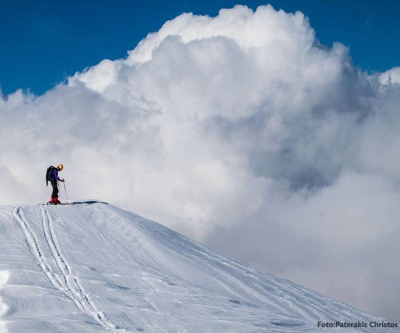 Ski mountaineering above the clouds in the White Mountains